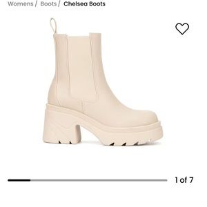 New York & Company Tan Chelsea Boots